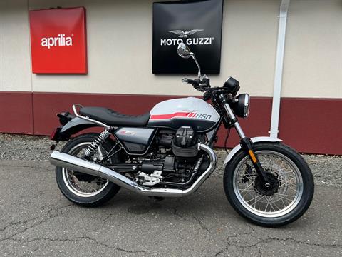 2023 Moto Guzzi V7 Special in Westfield, Massachusetts - Photo 1