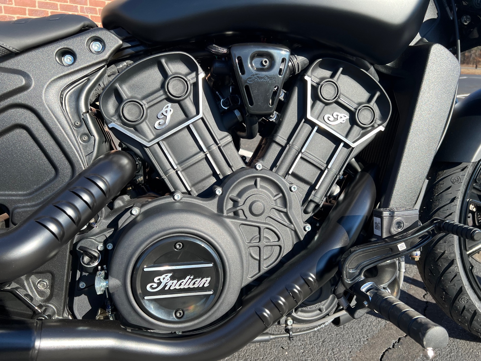2023 Indian Motorcycle Scout® Rogue ABS in Westfield, Massachusetts - Photo 2