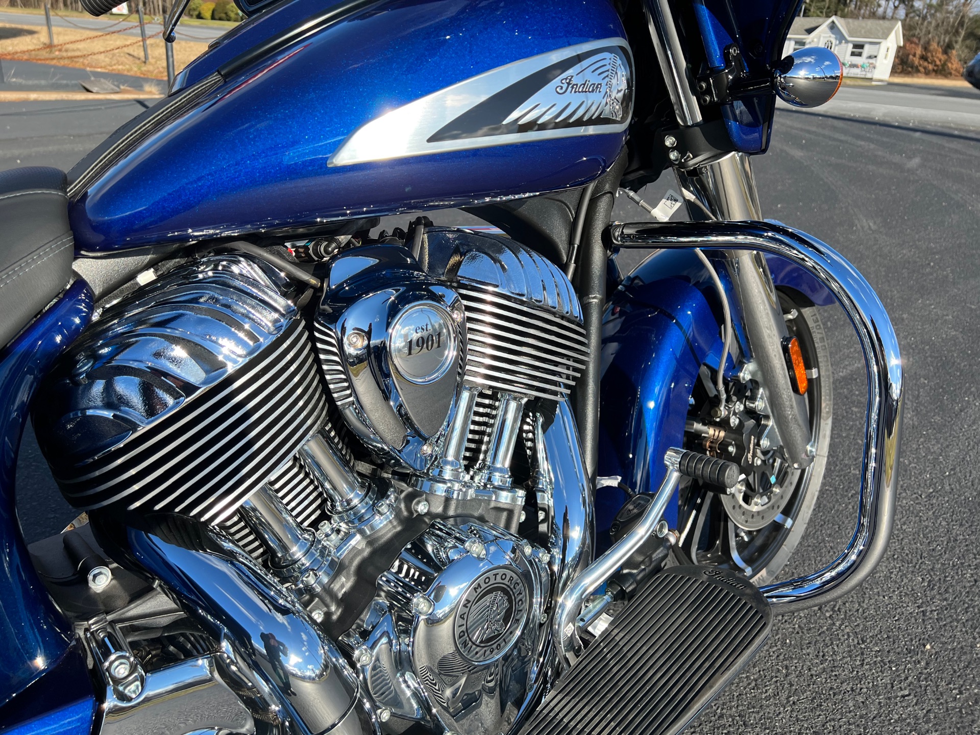 2022 Indian Chieftain® Limited in Westfield, Massachusetts - Photo 5