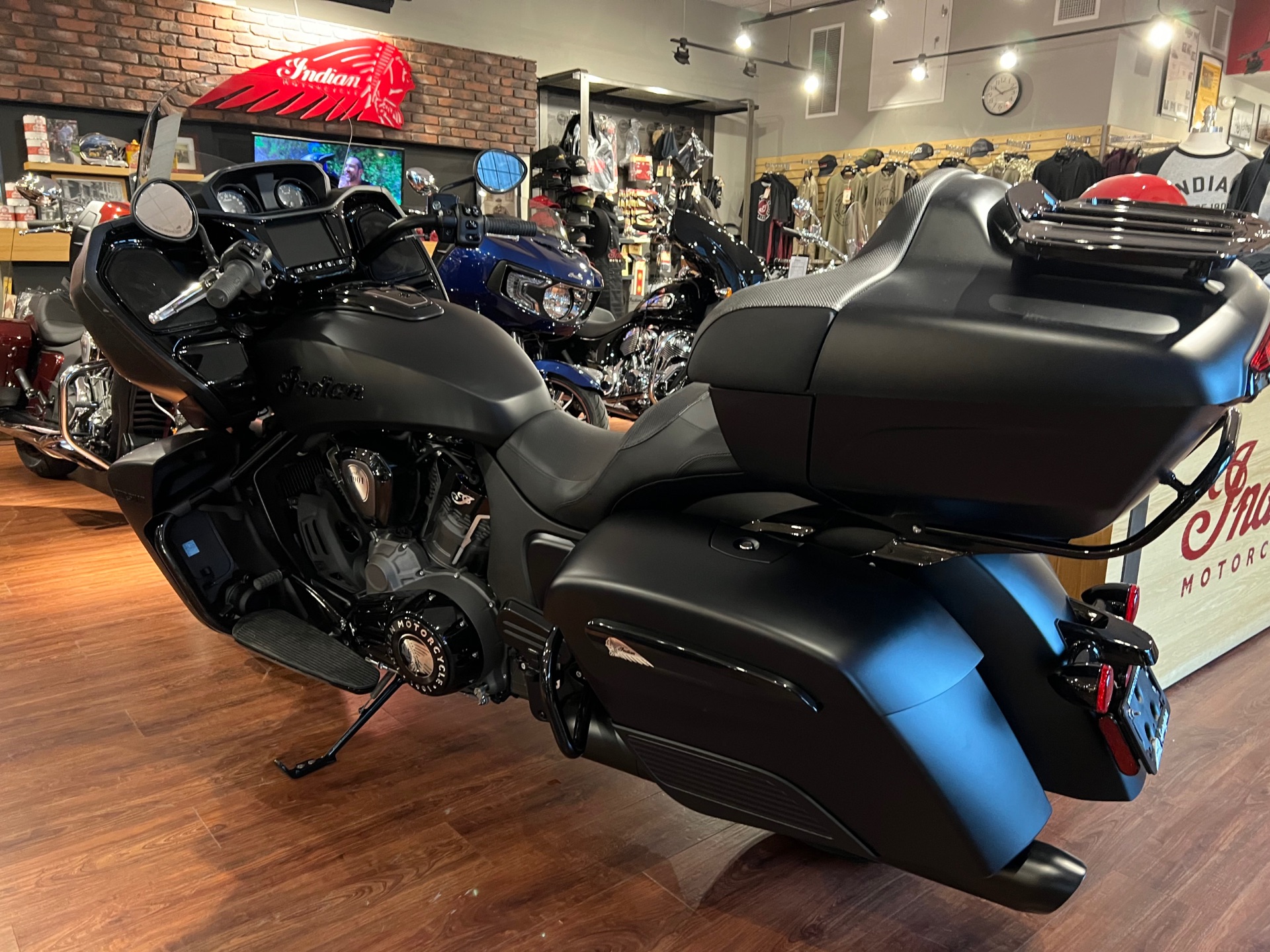 2022 Indian Motorcycle Pursuit® Dark Horse® in Westfield, Massachusetts - Photo 8
