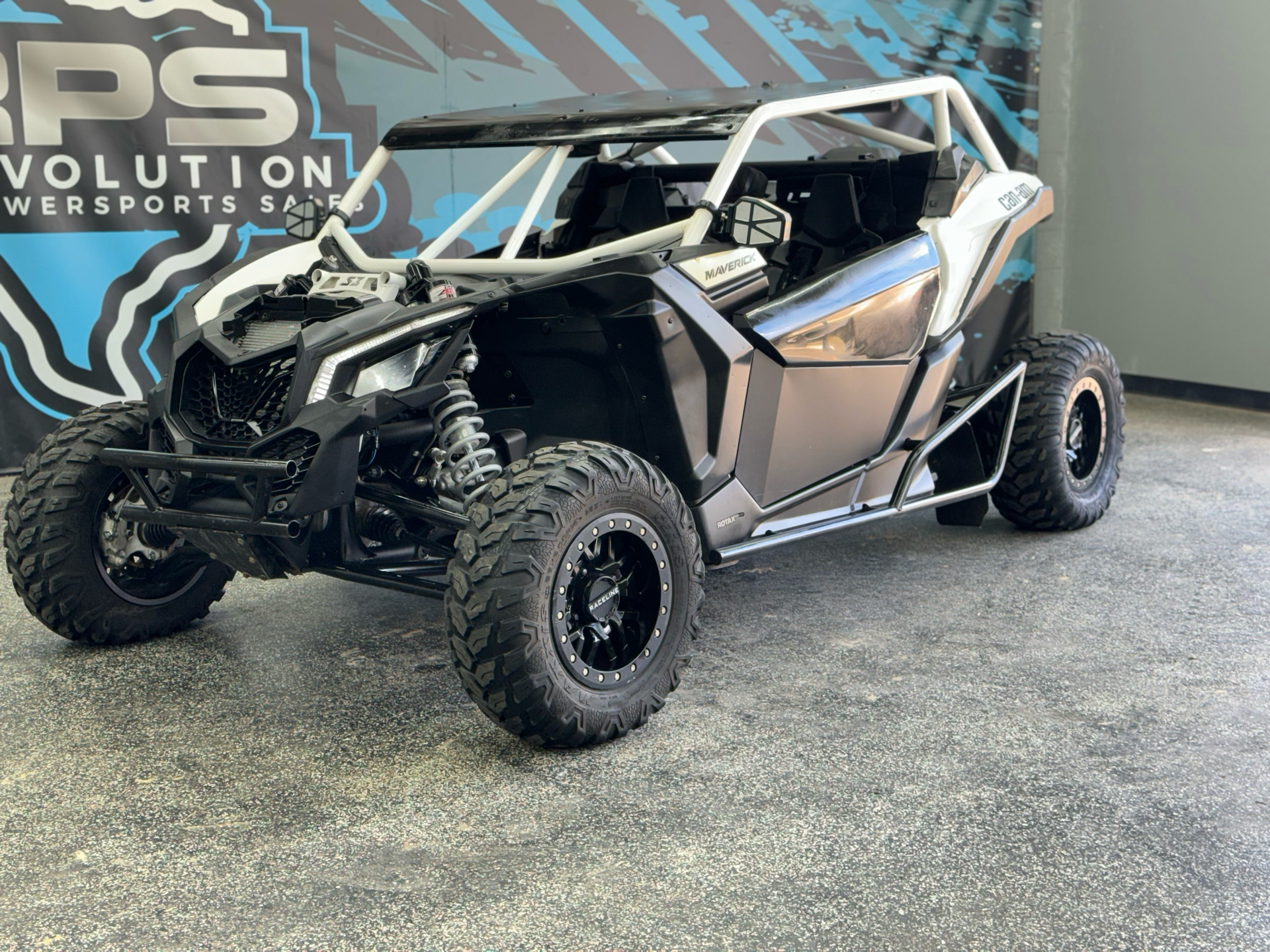 2019 Can-Am Maverick X3 Turbo R in Conroe, Texas - Photo 1