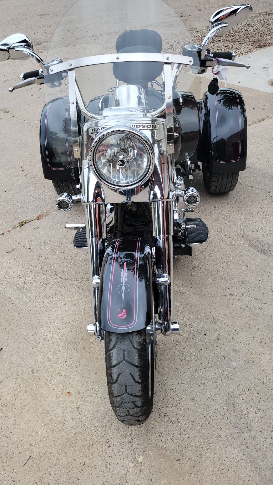 2016 Harley-Davidson free wheeler in Waco, Texas - Photo 3