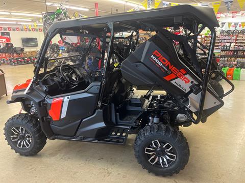 2023 Honda Pioneer 1000-5 Trail in Greeneville, Tennessee - Photo 6