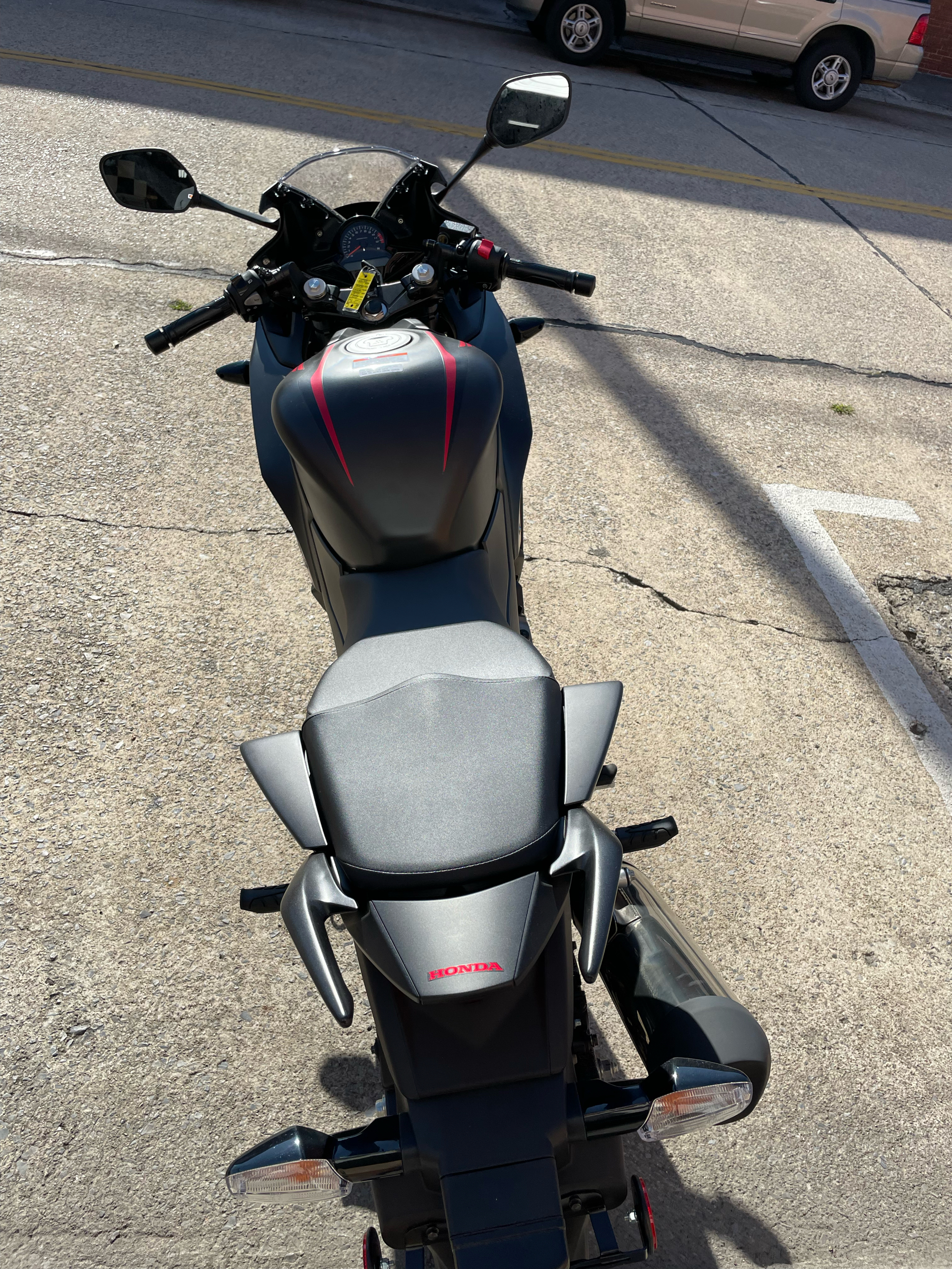 2022 Honda CBR300R in Kingsport, Tennessee - Photo 7