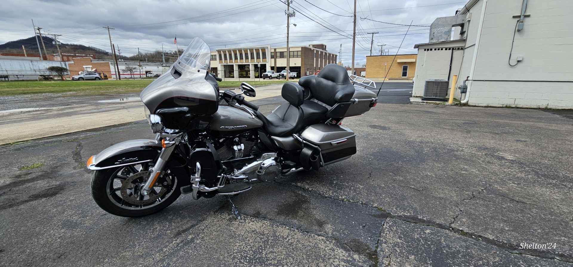 2017 Harley-Davidson Ultra Limited Low in Kingsport, Tennessee - Photo 5