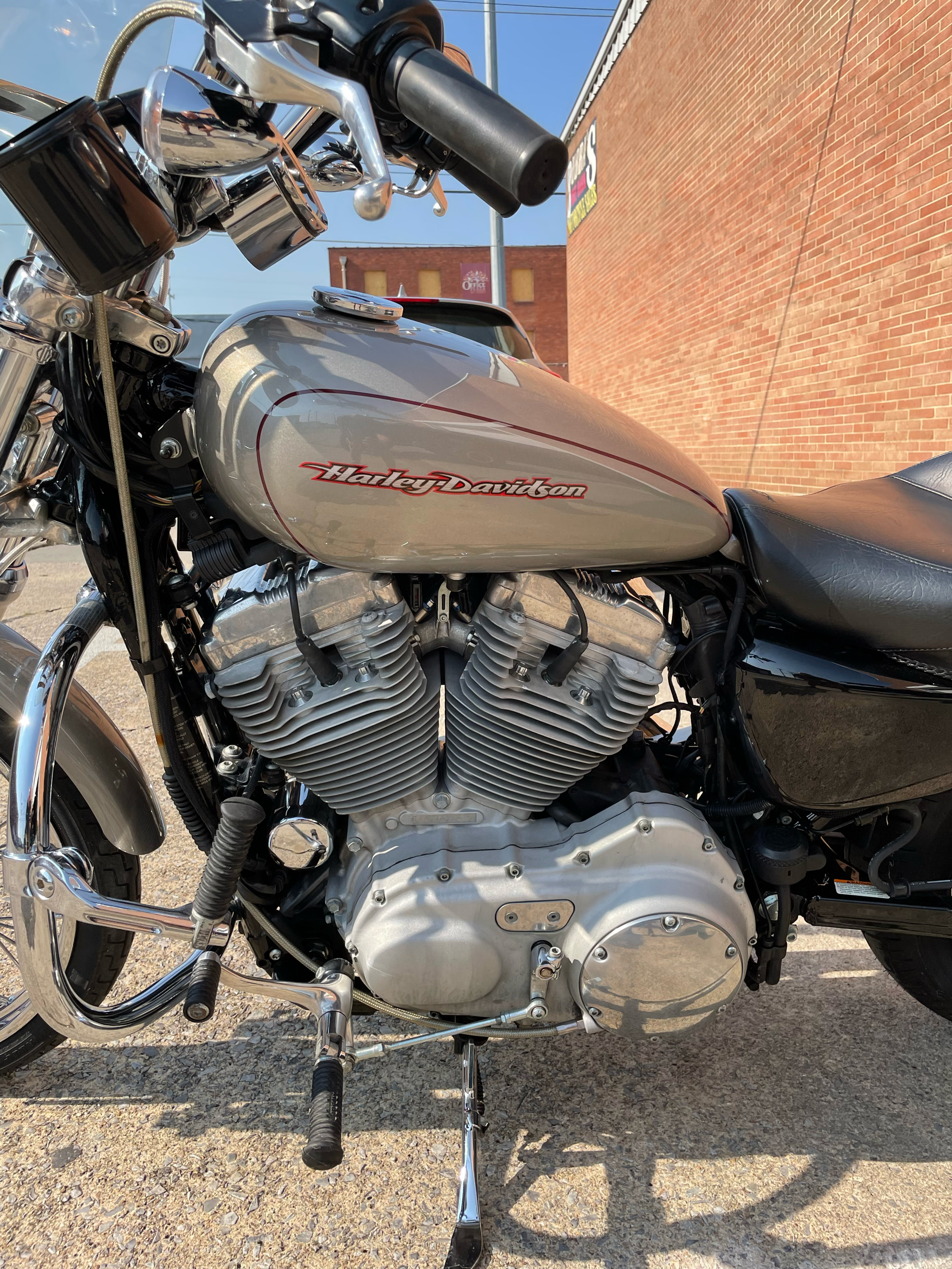 2007 Harley-Davidson Sportster® 883 Custom in Kingsport, Tennessee - Photo 6