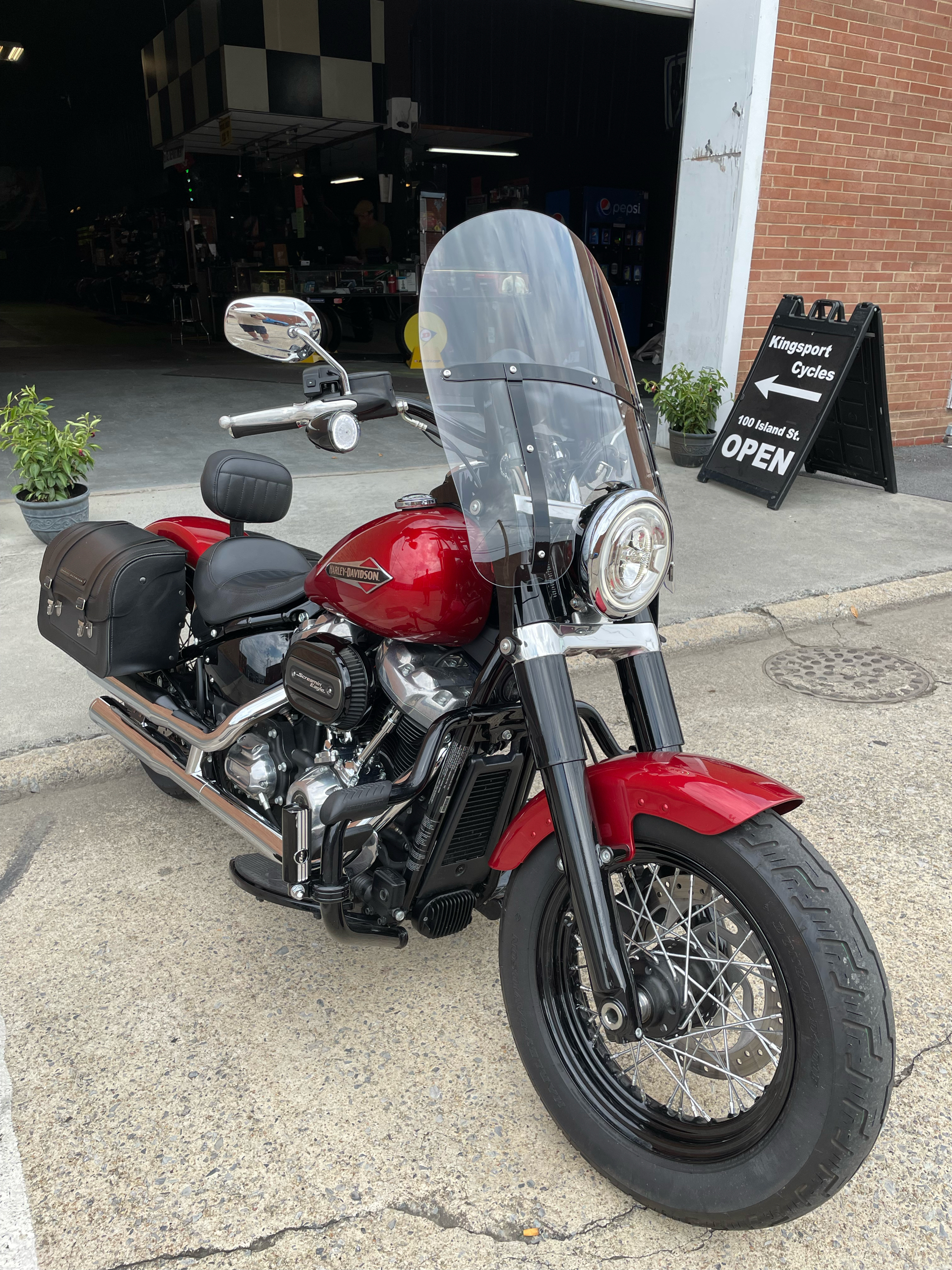 2018 Harley-Davidson Softail Slim® 107 in Kingsport, Tennessee - Photo 6