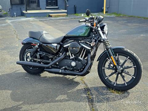 2021 Harley-Davidson Iron 883™ in Kingsport, Tennessee