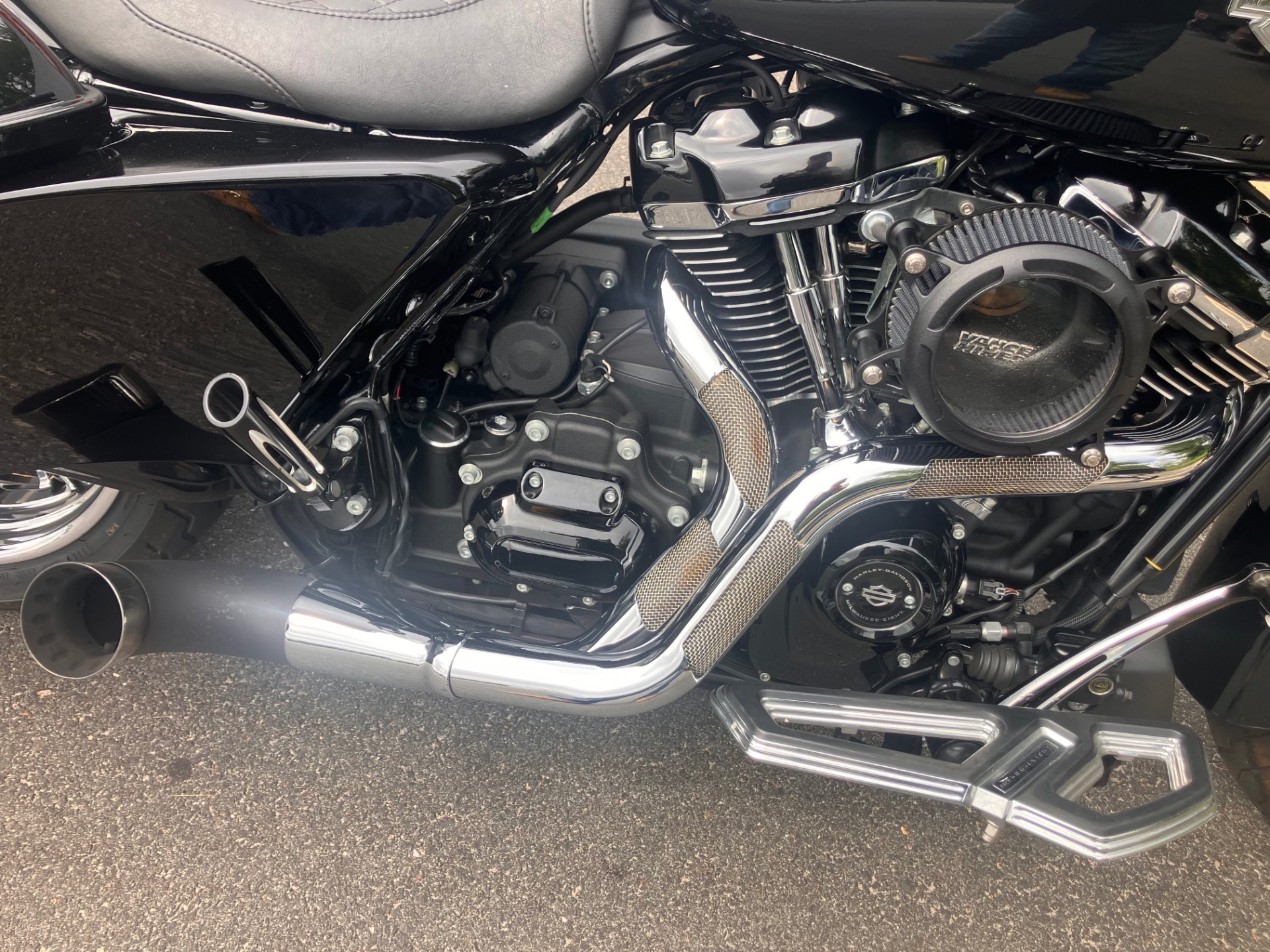 2021 Harley-Davidson ROADKING SPECIAL in West Long Branch, New Jersey - Photo 5