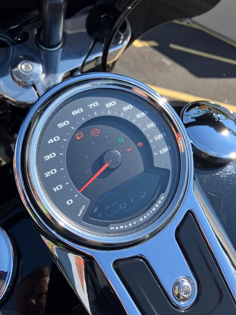2018 Harley-Davidson SPORT GLIDE in West Long Branch, New Jersey - Photo 7