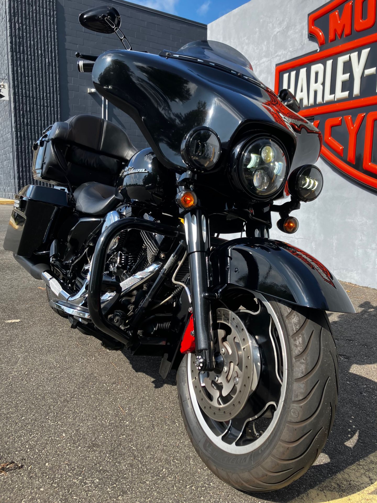 2009 Harley-Davidson STREET GLIDE in West Long Branch, New Jersey - Photo 3