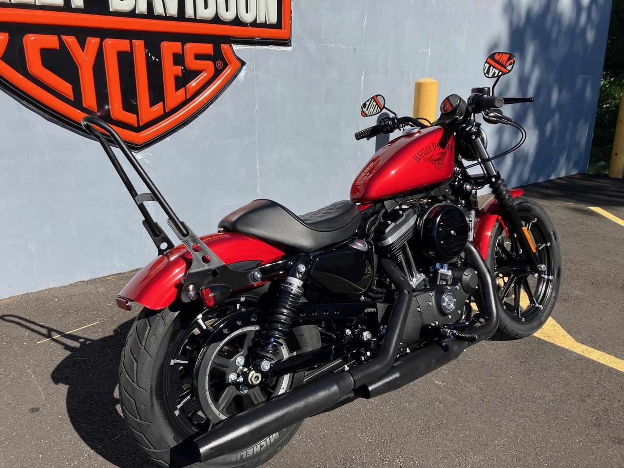 2018 Harley-Davidson IRON 883 in West Long Branch, New Jersey - Photo 2