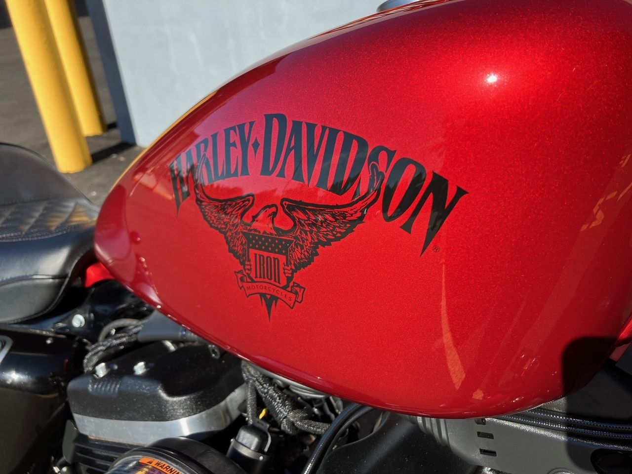 2018 Harley-Davidson IRON 883 in West Long Branch, New Jersey - Photo 9