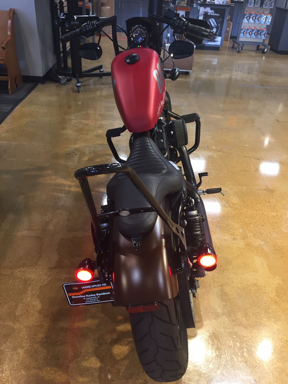 2019 Harley-Davidson IRON 883 in West Long Branch, New Jersey - Photo 10