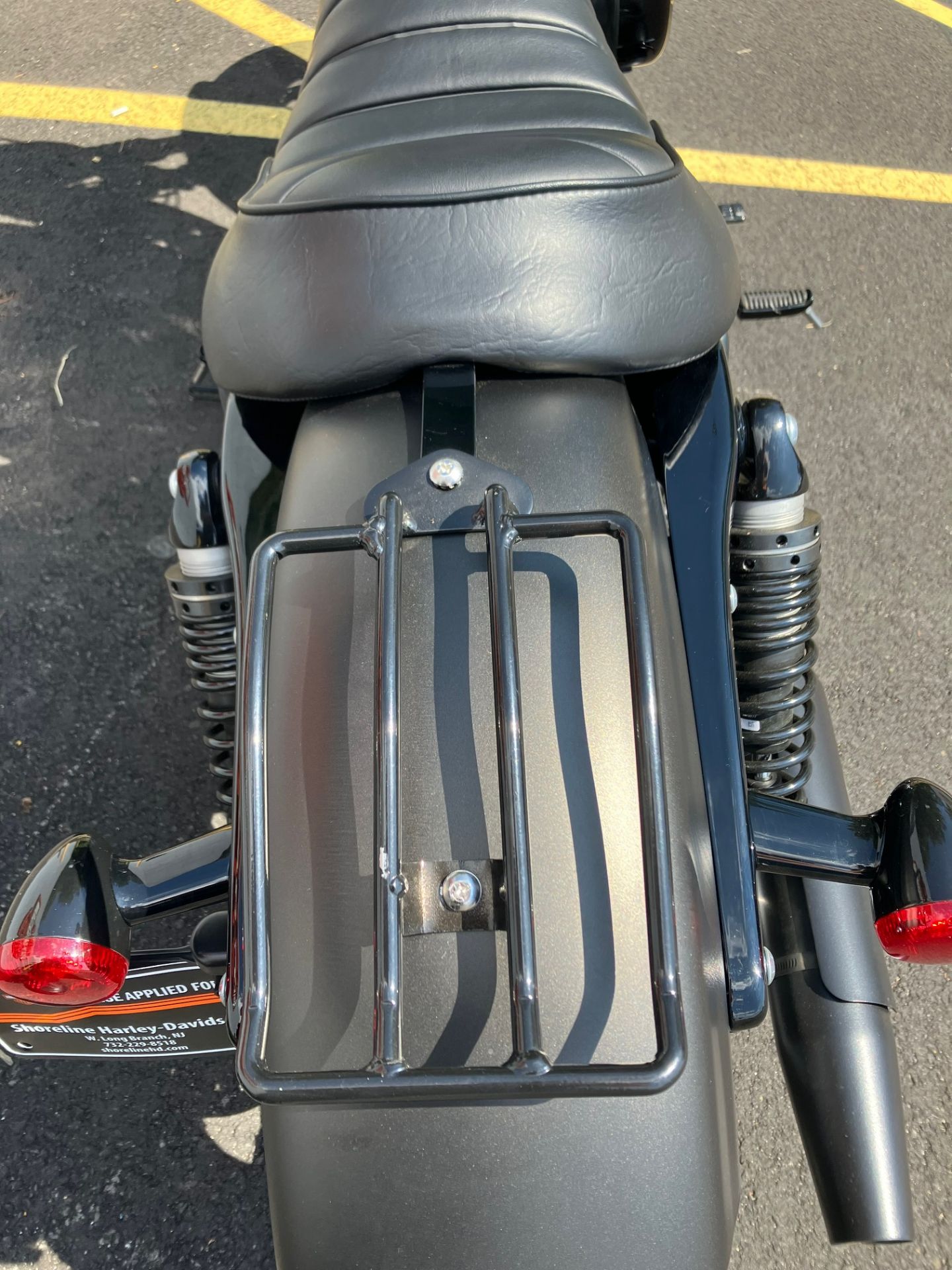 2021 Harley-Davidson IRON 883 in West Long Branch, New Jersey - Photo 10