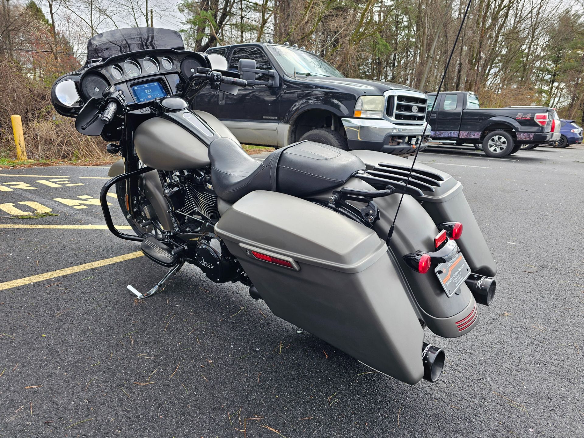 2019 Harley-Davidson Street Glide Special in West Long Branch, New Jersey - Photo 6