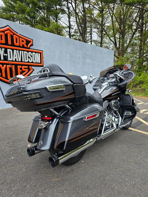 2016 Harley-Davidson CVO ROAD GLIDE ULTRA in West Long Branch, New Jersey - Photo 8