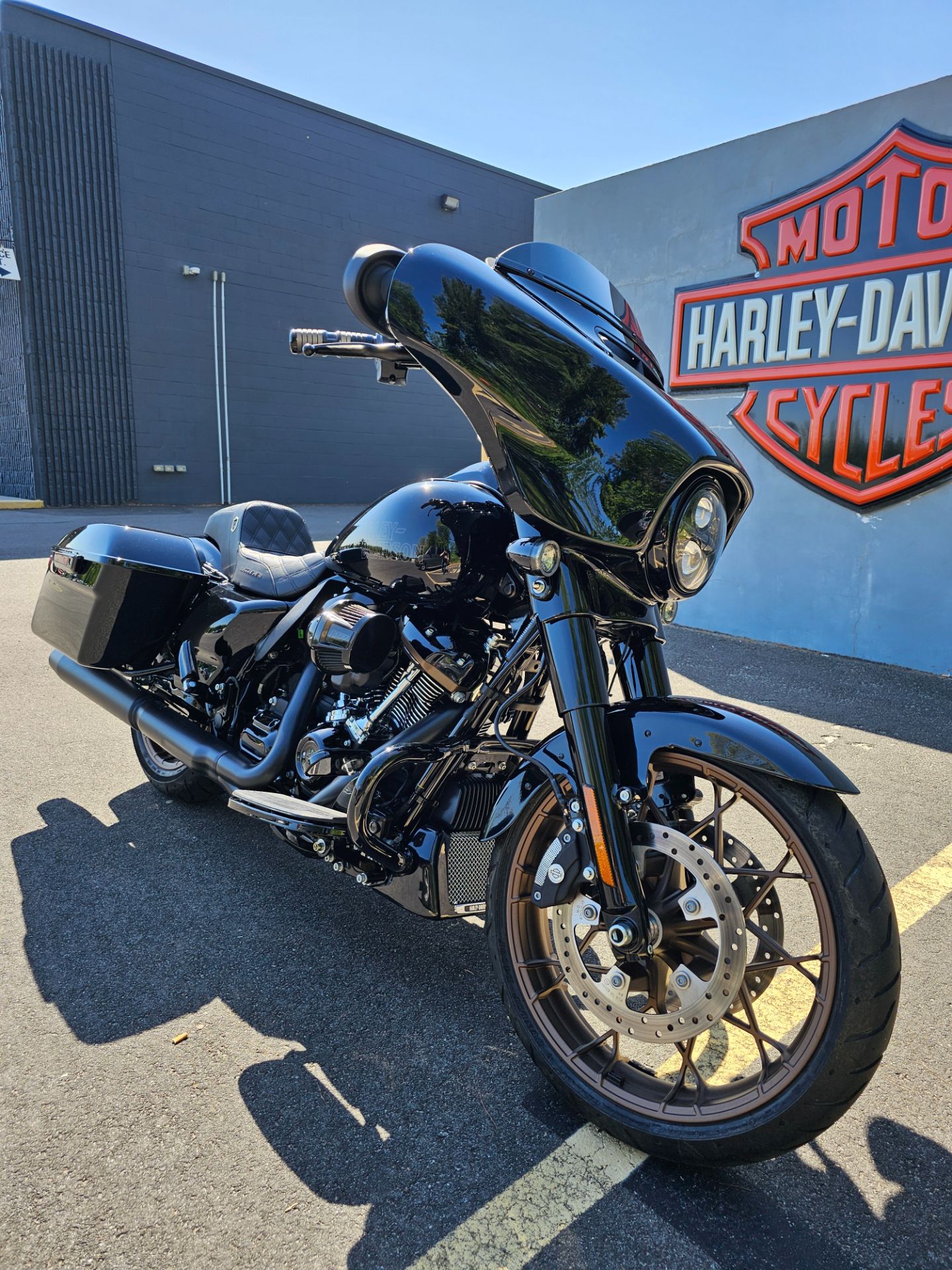 2023 Harley-Davidson Street Glide® ST in West Long Branch, New Jersey - Photo 2