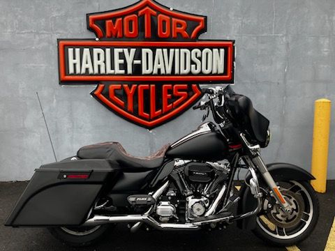 2013 Harley-Davidson STREET GLIDE in West Long Branch, New Jersey - Photo 1