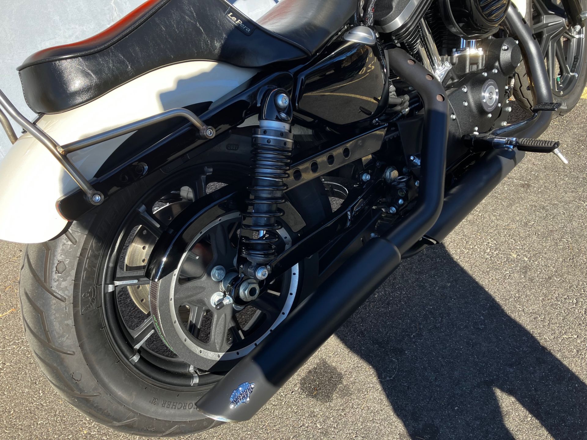 2022 Harley-Davidson IRON 883 ABS in West Long Branch, New Jersey - Photo 8