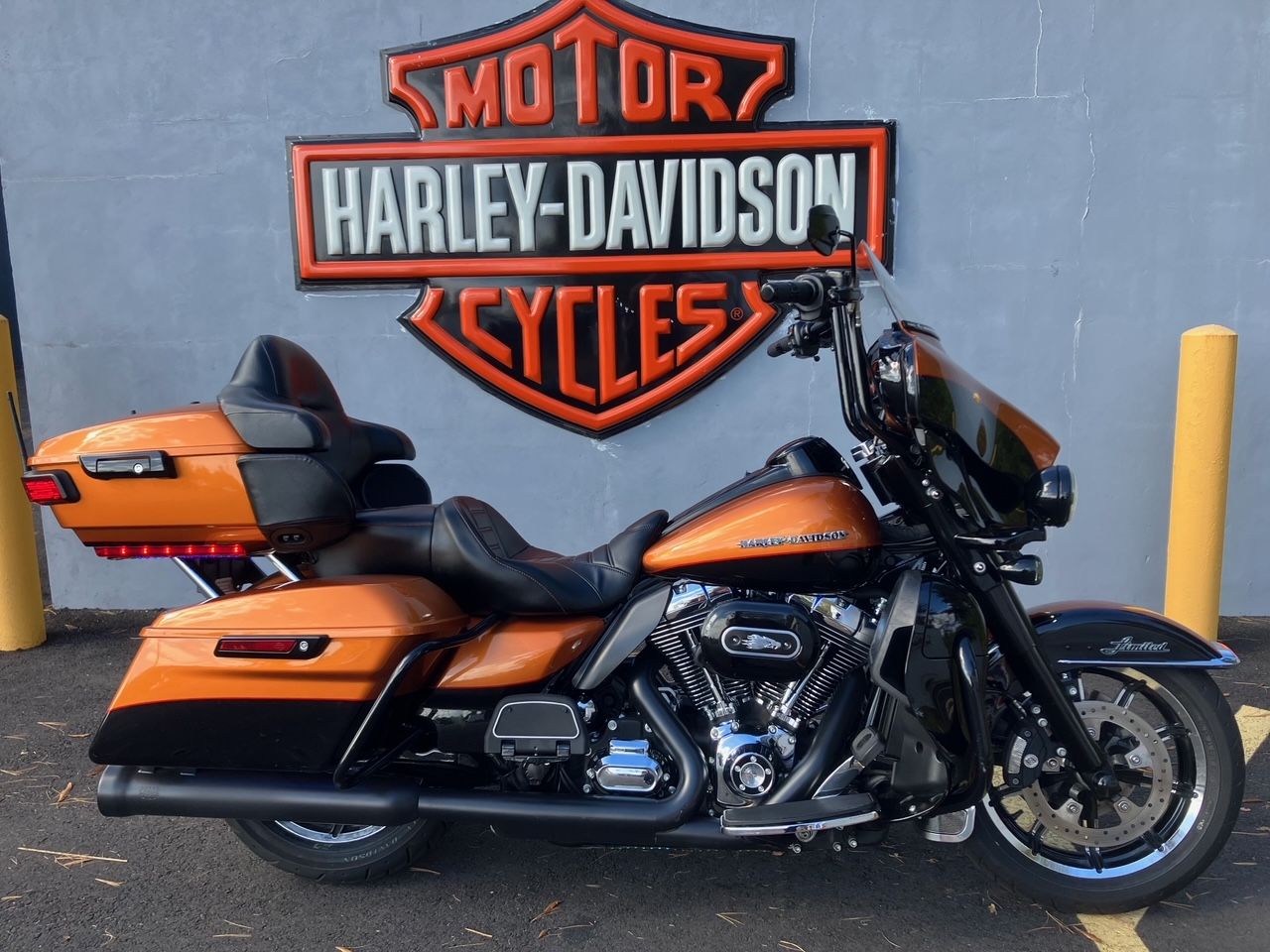 2014 Harley-Davidson ULTRA LIMITED in West Long Branch, New Jersey - Photo 1