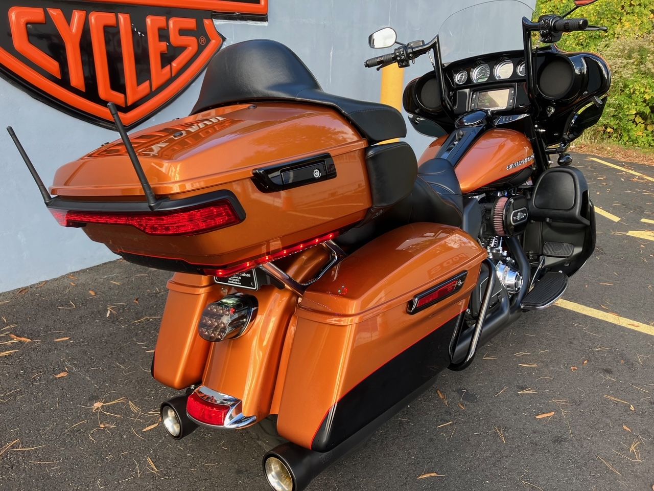2014 Harley-Davidson ULTRA LIMITED in West Long Branch, New Jersey - Photo 3