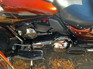 2009 Harley-Davidson ELECTRA GLIDE ULTRA CLASSIC in West Long Branch, New Jersey - Photo 16