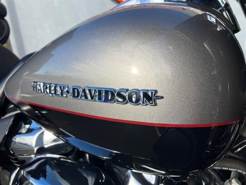 2017 Harley-Davidson ULTRA LIMITED LOW in West Long Branch, New Jersey - Photo 8