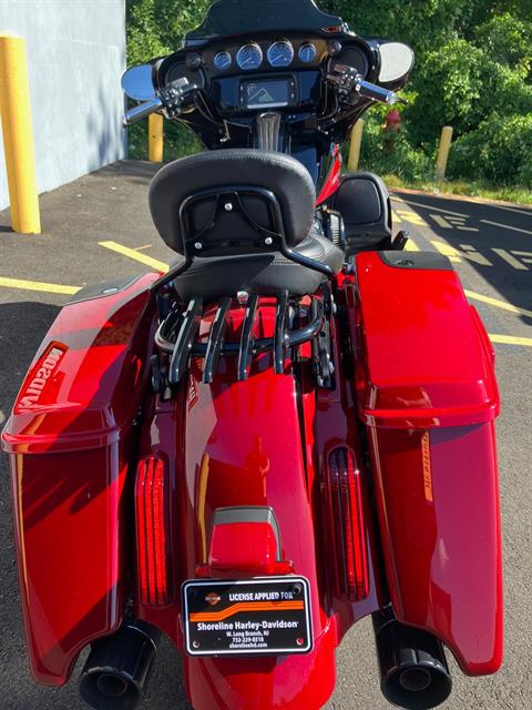2017 Harley-Davidson CVO STREET GLIDE in West Long Branch, New Jersey - Photo 6