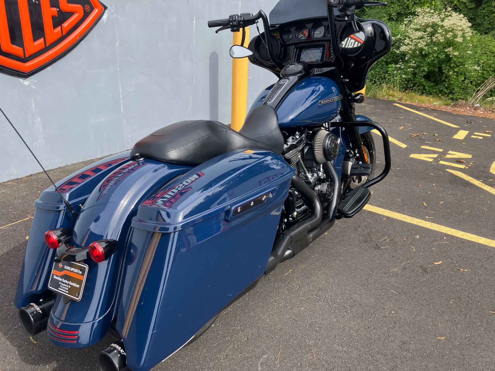 2019 Harley-Davidson STREET GLIDE SPECIAL in West Long Branch, New Jersey - Photo 3