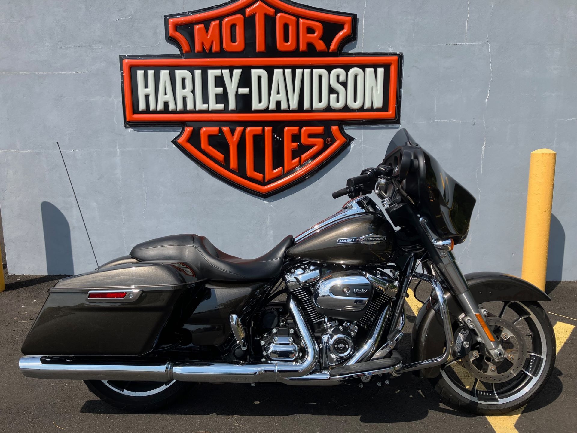2021 Harley-Davidson STREET GLIDE in West Long Branch, New Jersey - Photo 1