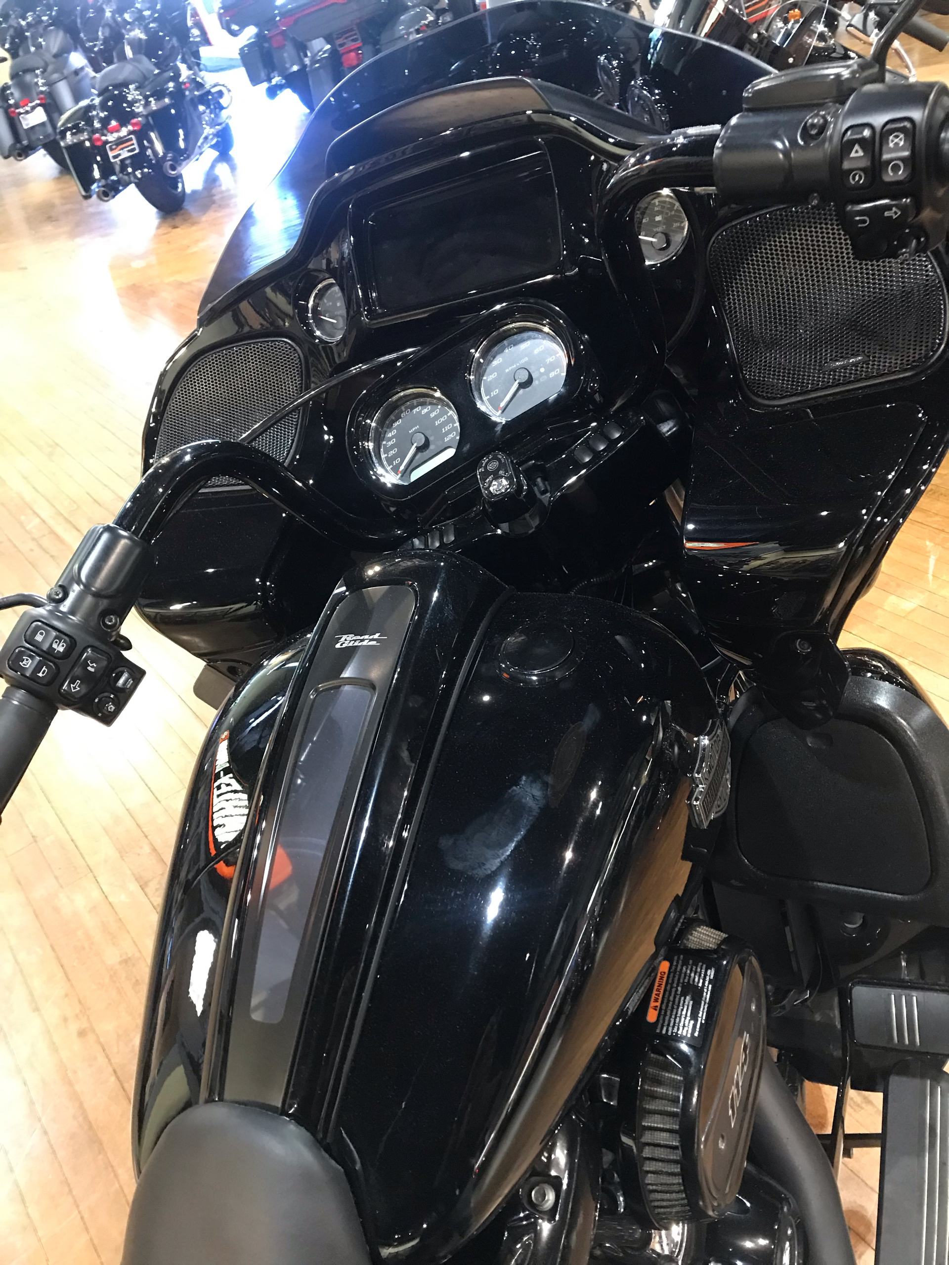 2021 Harley-Davidson ROADGLIDE SPECIAL in Lakewood, New Jersey - Photo 3