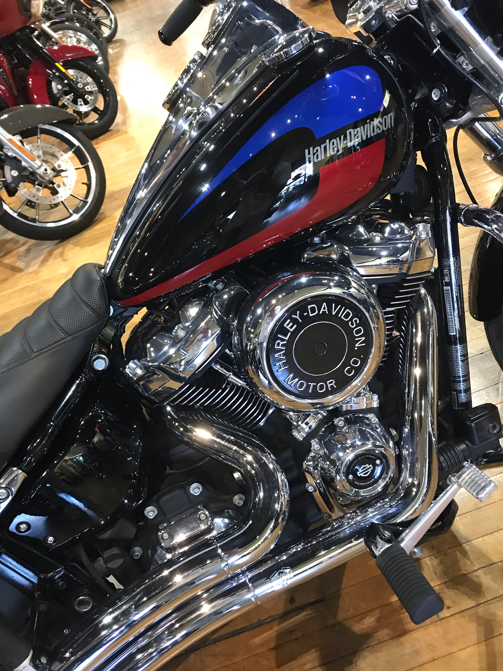 2018 Harley-Davidson LOWRIDER in Lakewood, New Jersey - Photo 2