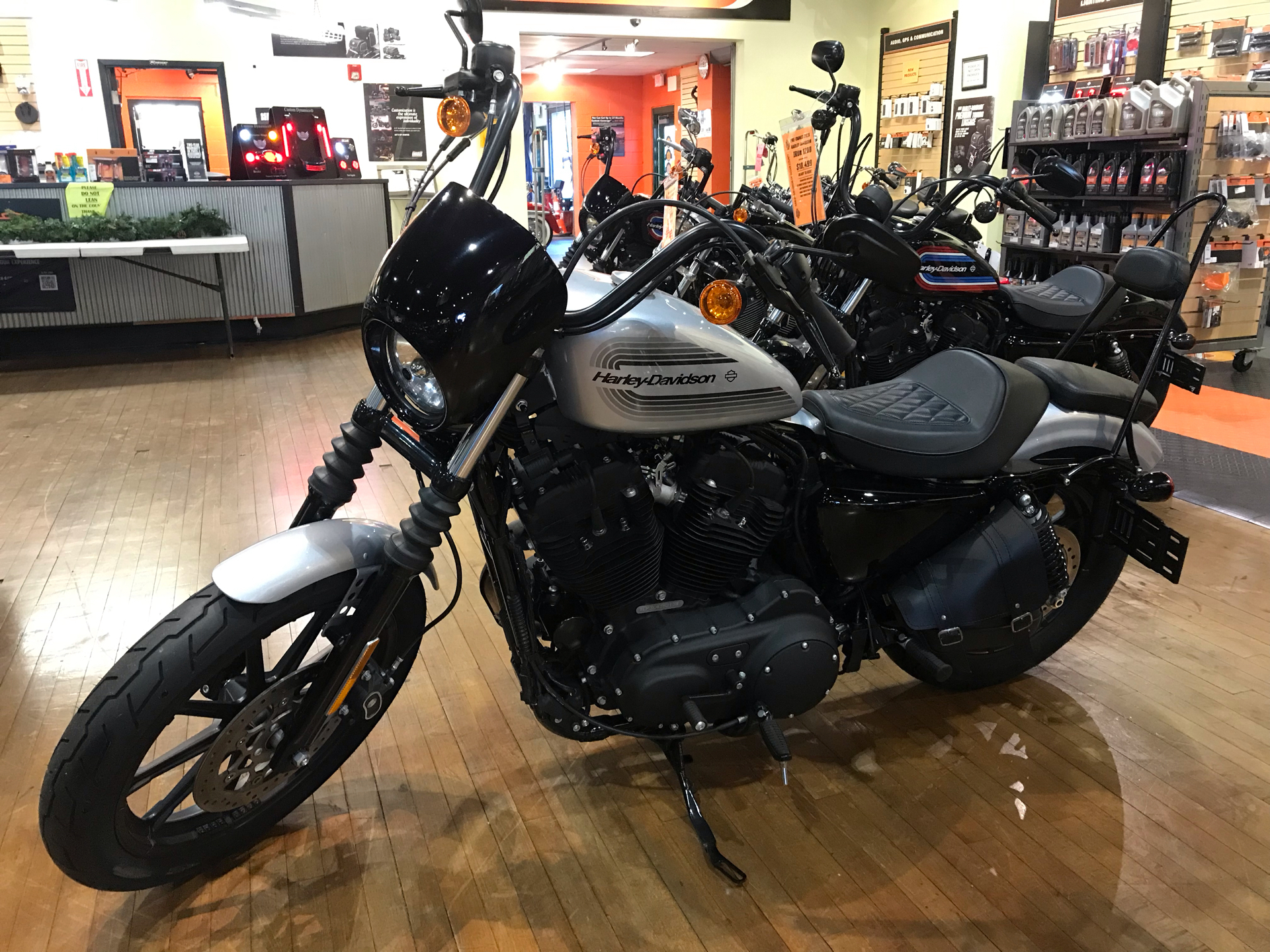 2020 Harley-Davidson IRON 1200 in Lakewood, New Jersey - Photo 5