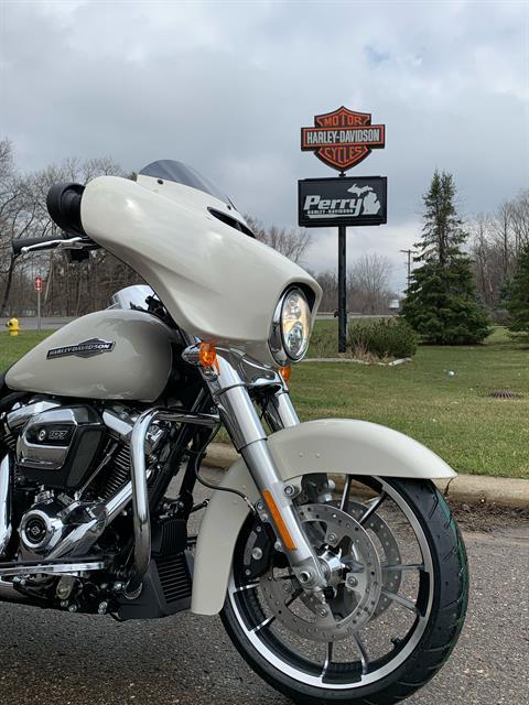 2022 Harley-Davidson Street Glide® in Portage, Michigan - Photo 5