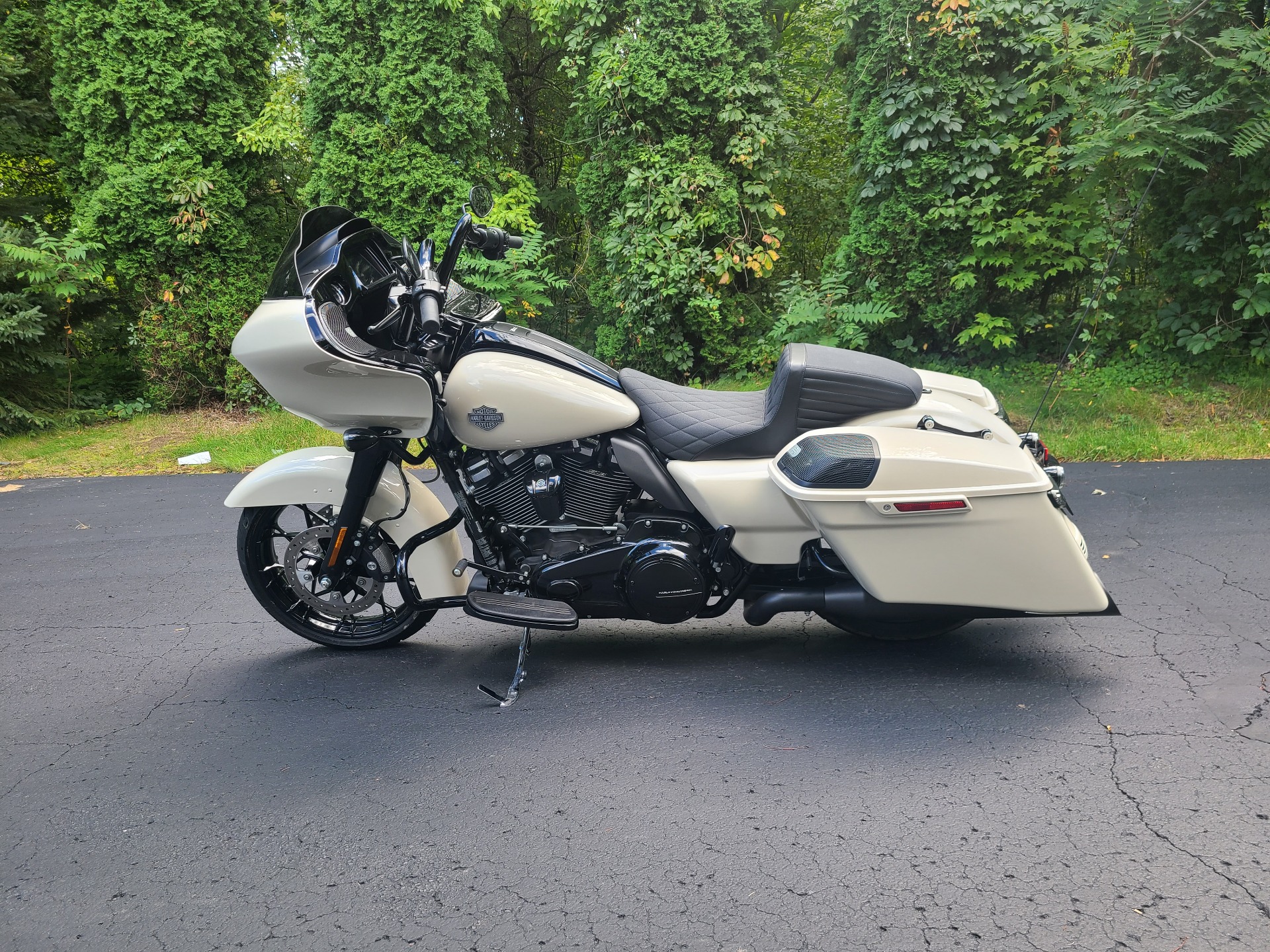 2022 Harley-Davidson Road Glide® Special in Portage, Michigan - Photo 7