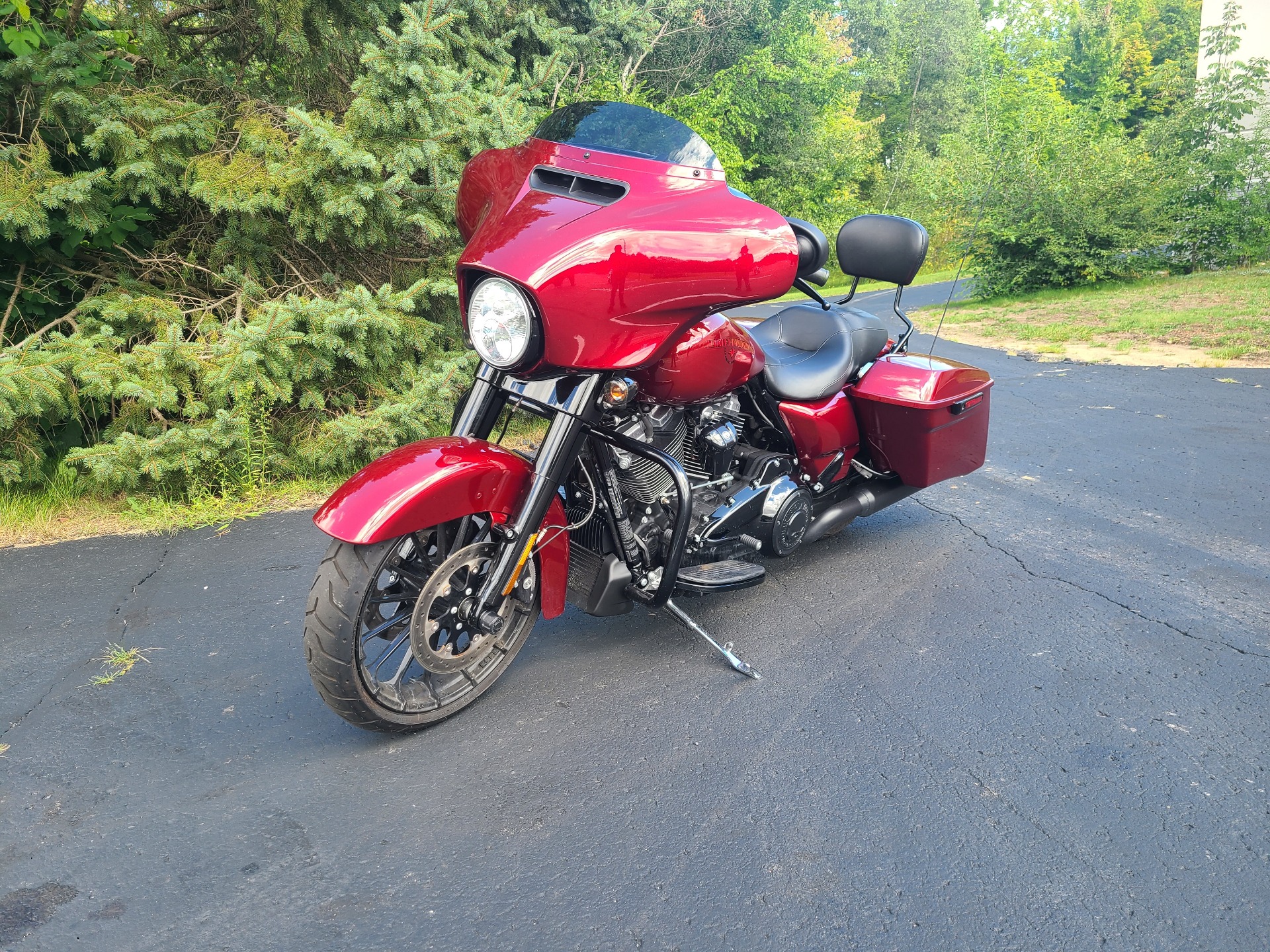 2018 Harley-Davidson Street Glide® Special in Portage, Michigan - Photo 2