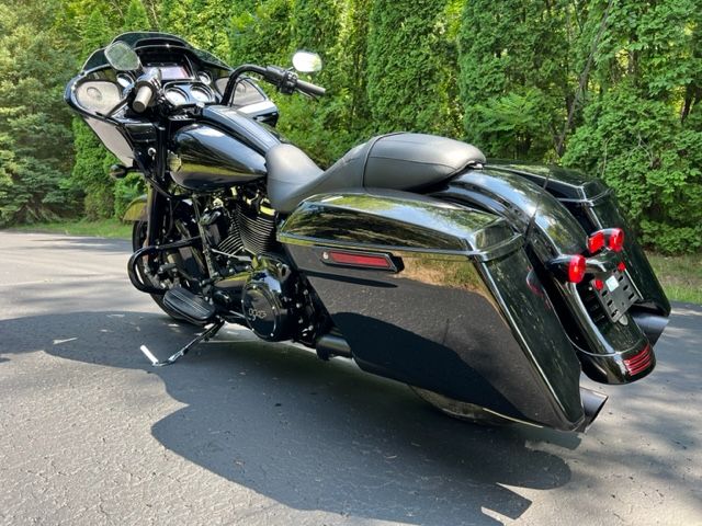 2023 Harley-Davidson Road Glide® Special in Portage, Michigan - Photo 5