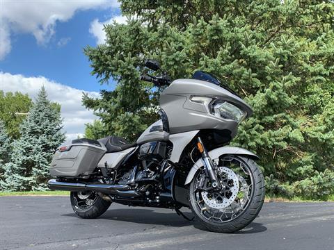 2023 Harley-Davidson CVO™ Road Glide® in Portage, Michigan - Photo 5