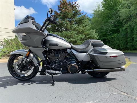 2023 Harley-Davidson CVO™ Road Glide® in Portage, Michigan - Photo 21