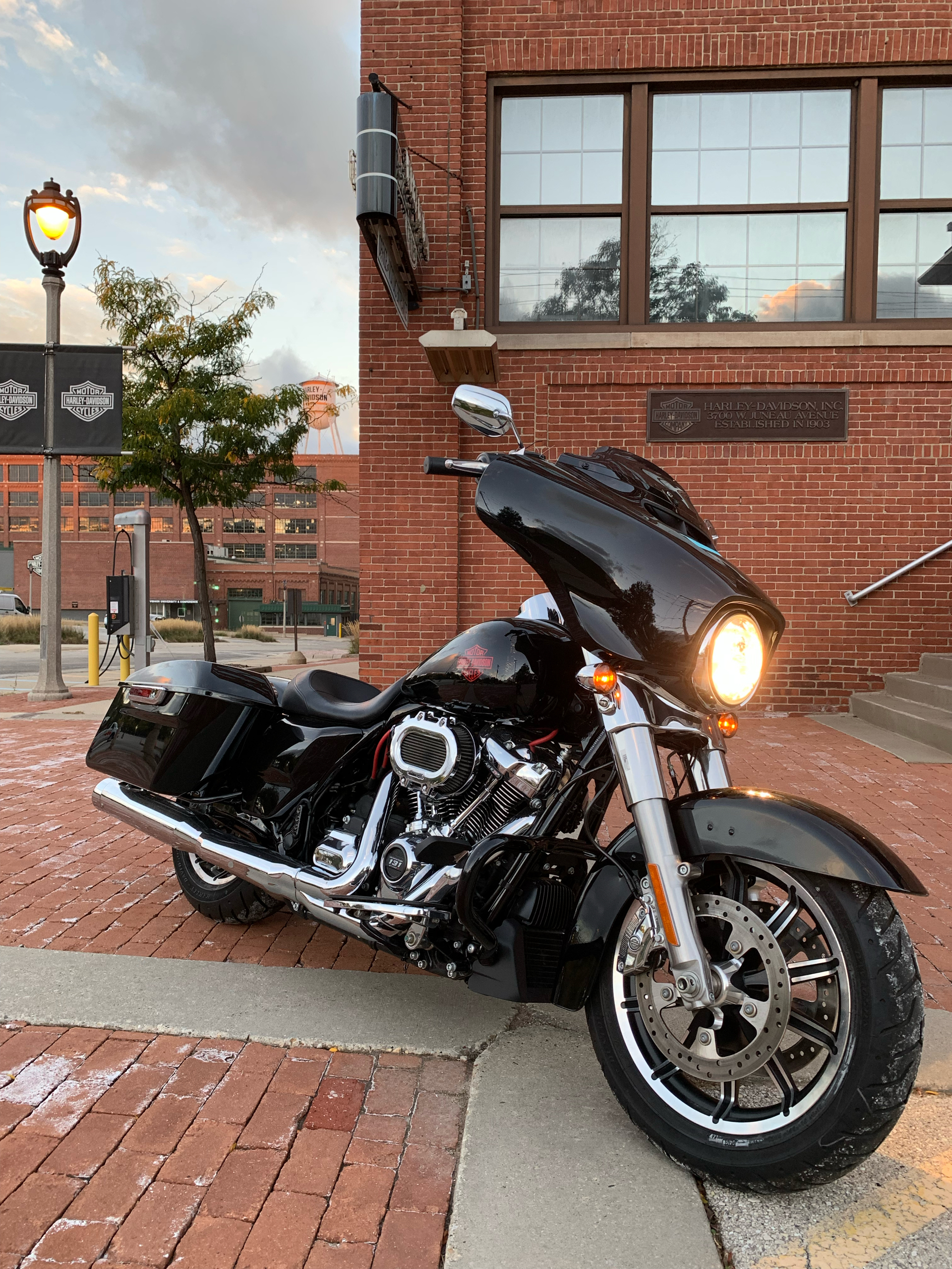 2020 Harley-Davidson Electra Glide® Standard in Portage, Michigan - Photo 4