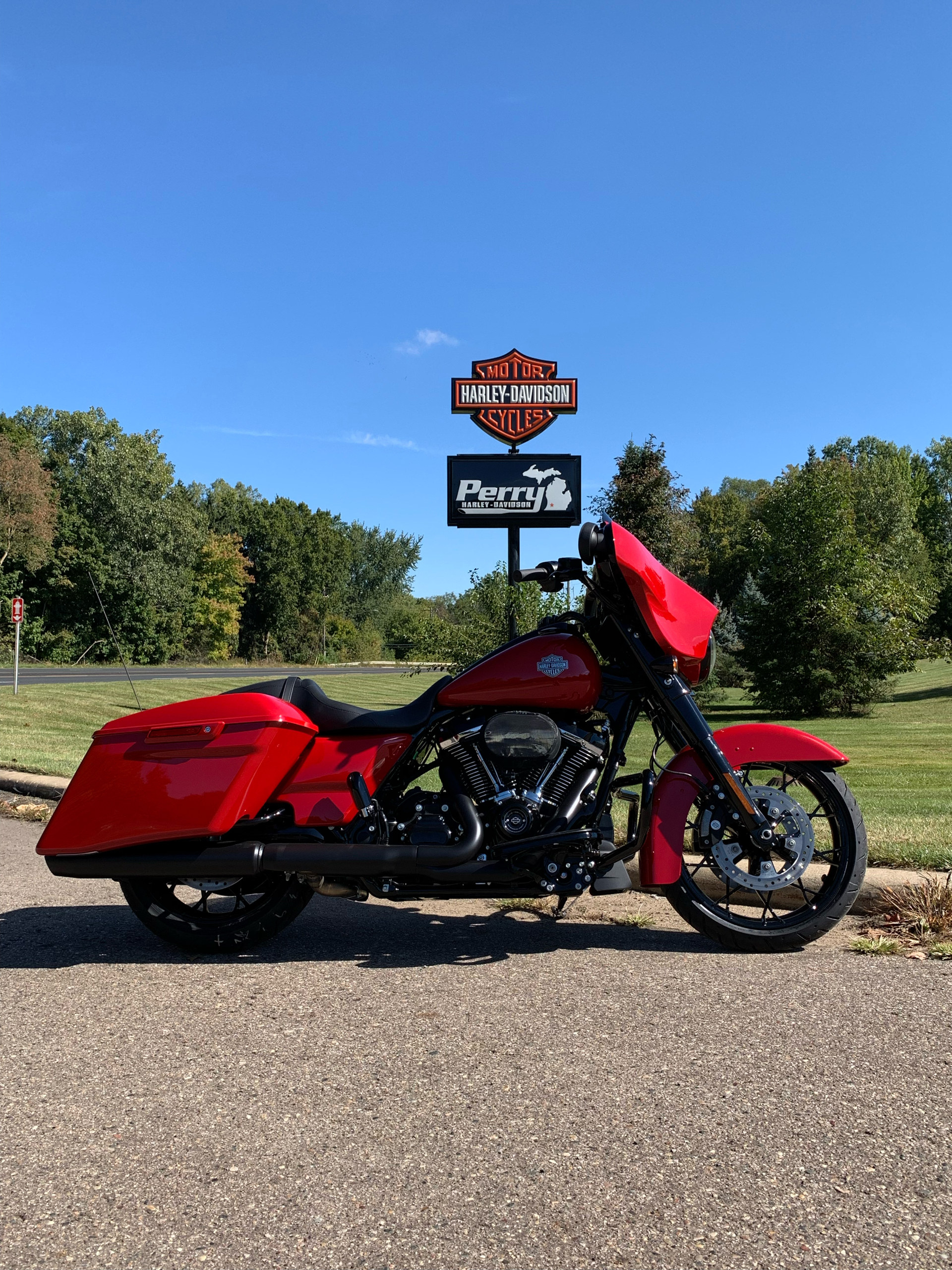 2022 Harley-Davidson Street Glide® Special in Portage, Michigan - Photo 23