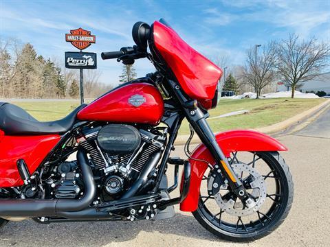 2022 Harley-Davidson Street Glide® Special in Portage, Michigan - Photo 3