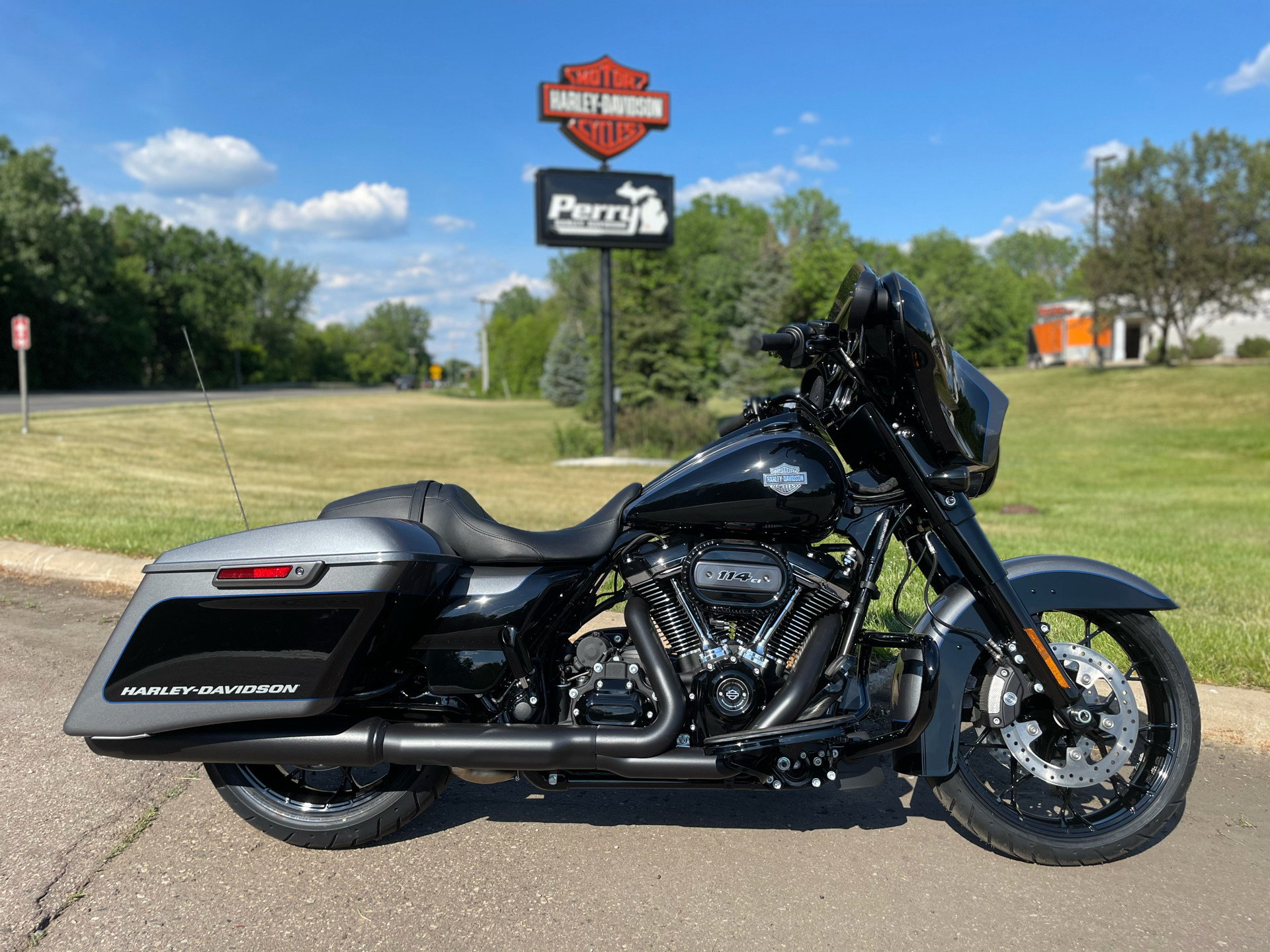 New 2021 Harley Davidson Street Glide Special Motorcycles In Portage Mi 621630 Gauntlet Gray Metallic Vivid Black Black Pearl Option