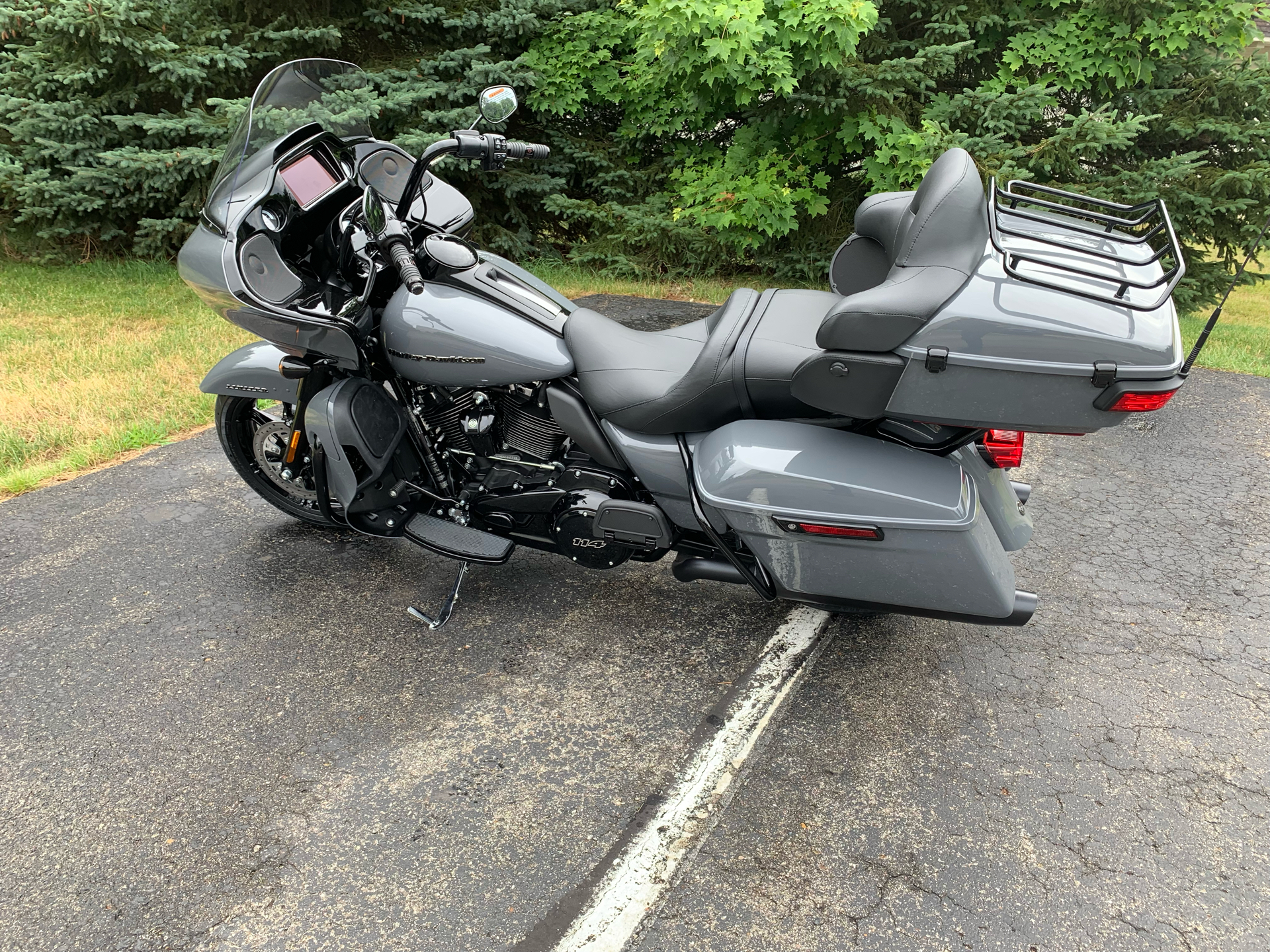 2022 Harley-Davidson Road Glide® Limited in Portage, Michigan - Photo 3