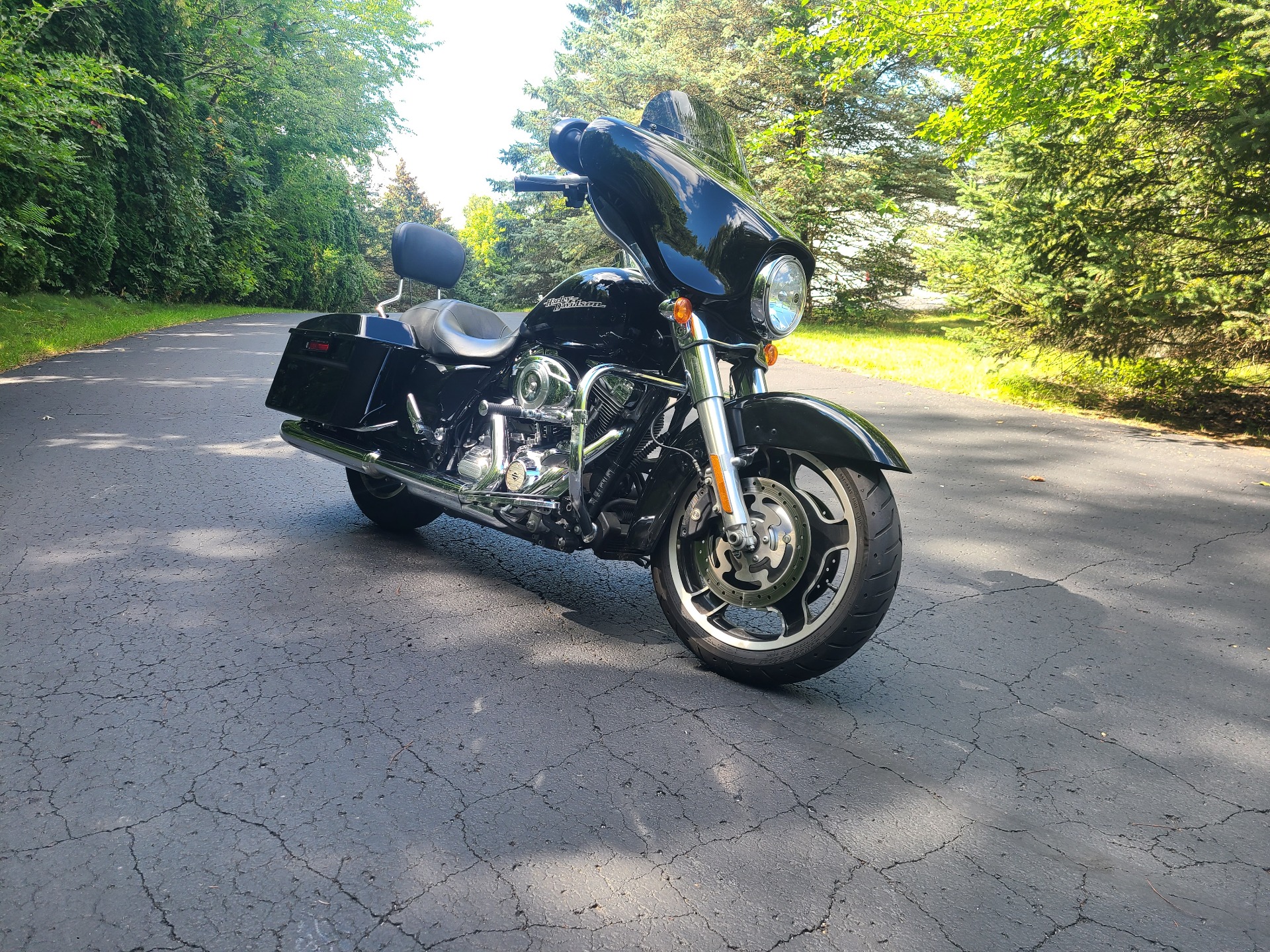 2013 Harley-Davidson Street Glide® in Portage, Michigan - Photo 3
