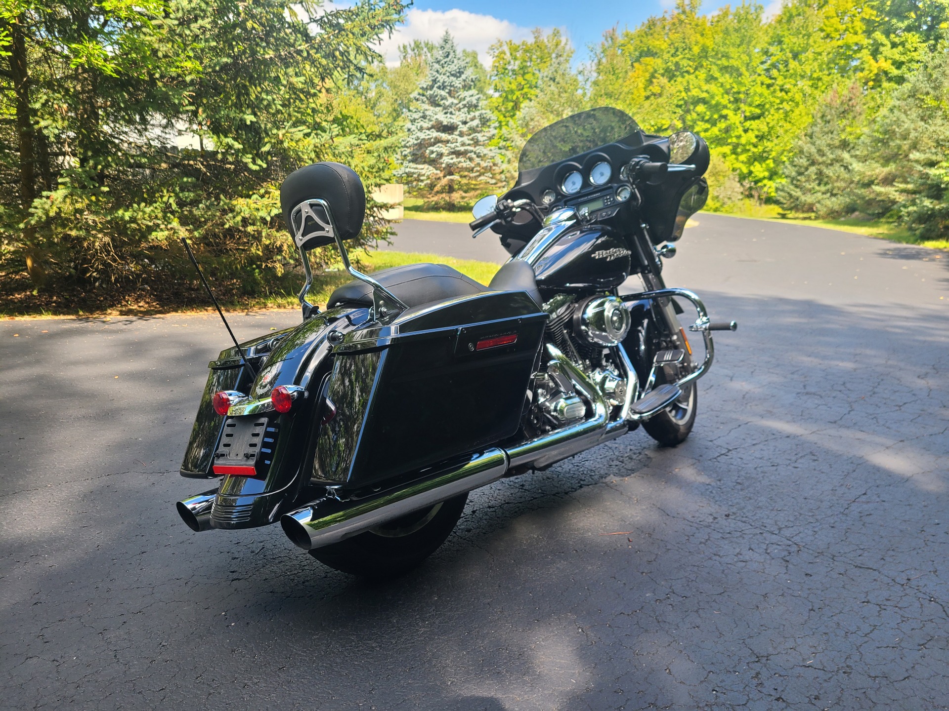 2013 Harley-Davidson Street Glide® in Portage, Michigan - Photo 4
