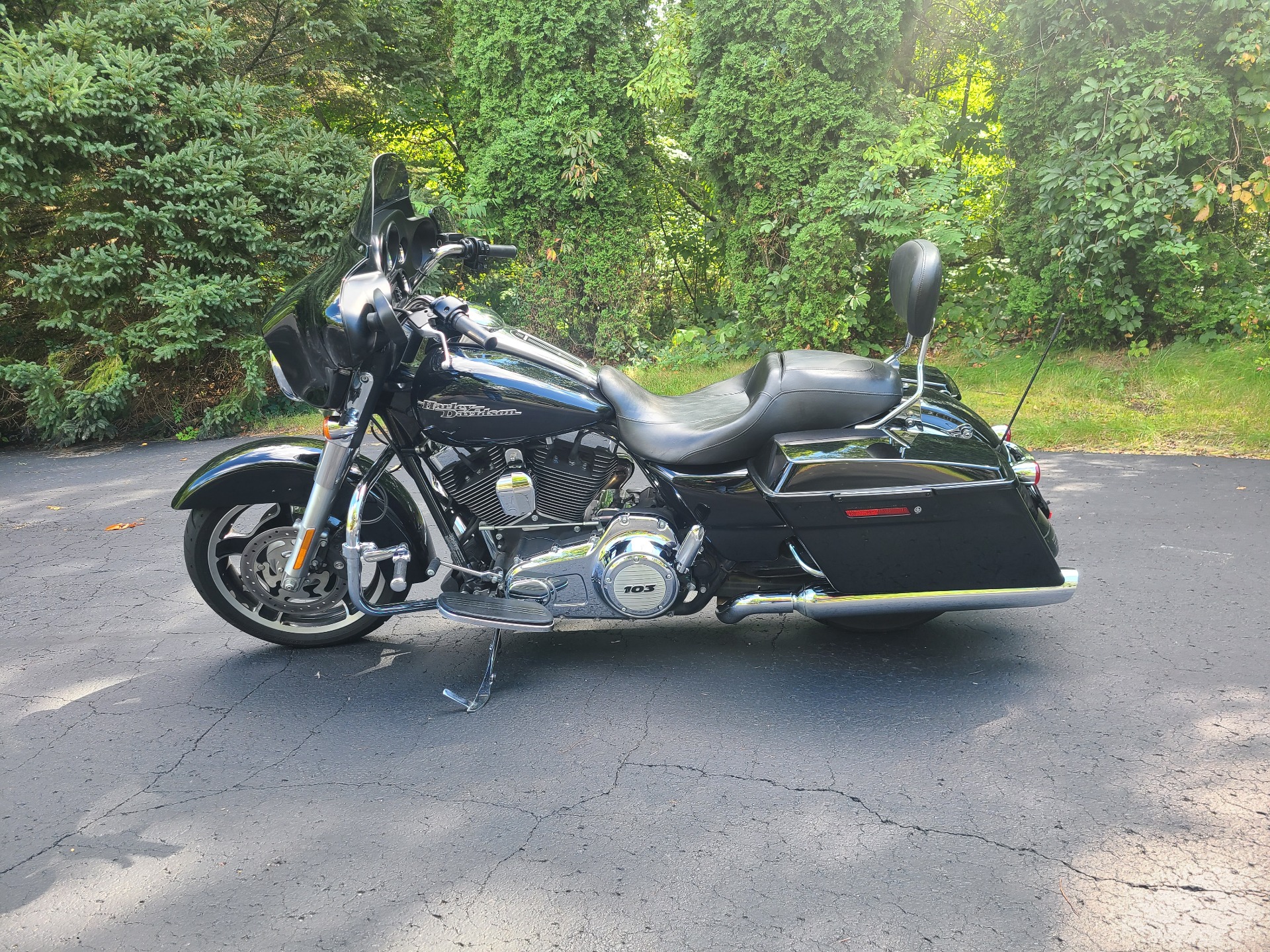 2013 Harley-Davidson Street Glide® in Portage, Michigan - Photo 7