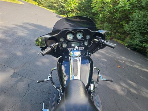 2013 Harley-Davidson Street Glide® in Portage, Michigan - Photo 9