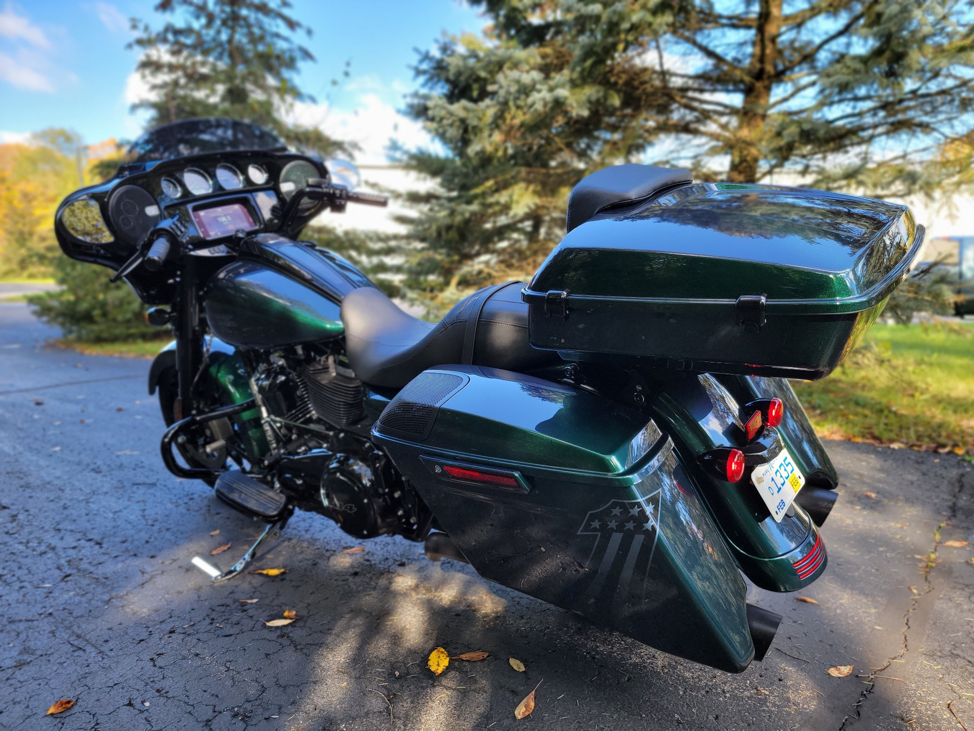 2021 harley davidson street glide snake venom